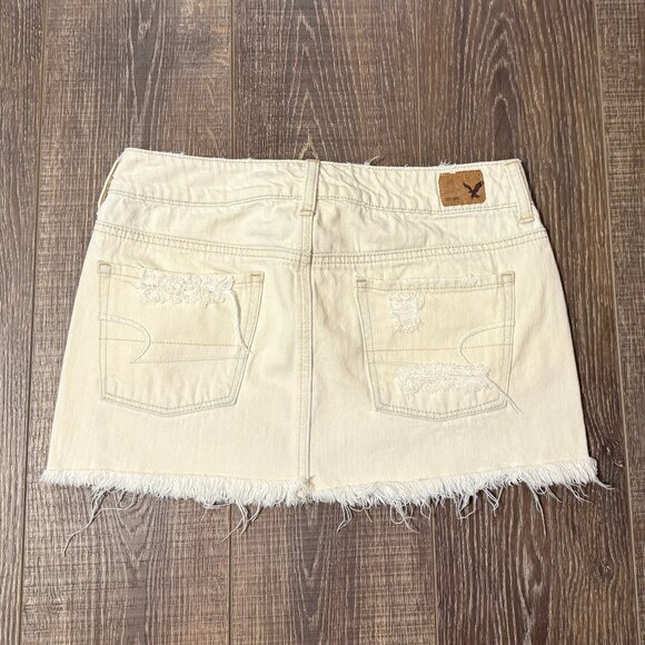 American Eagle Distressed Jean Skirt – Size 4 - Picture 3 of 11